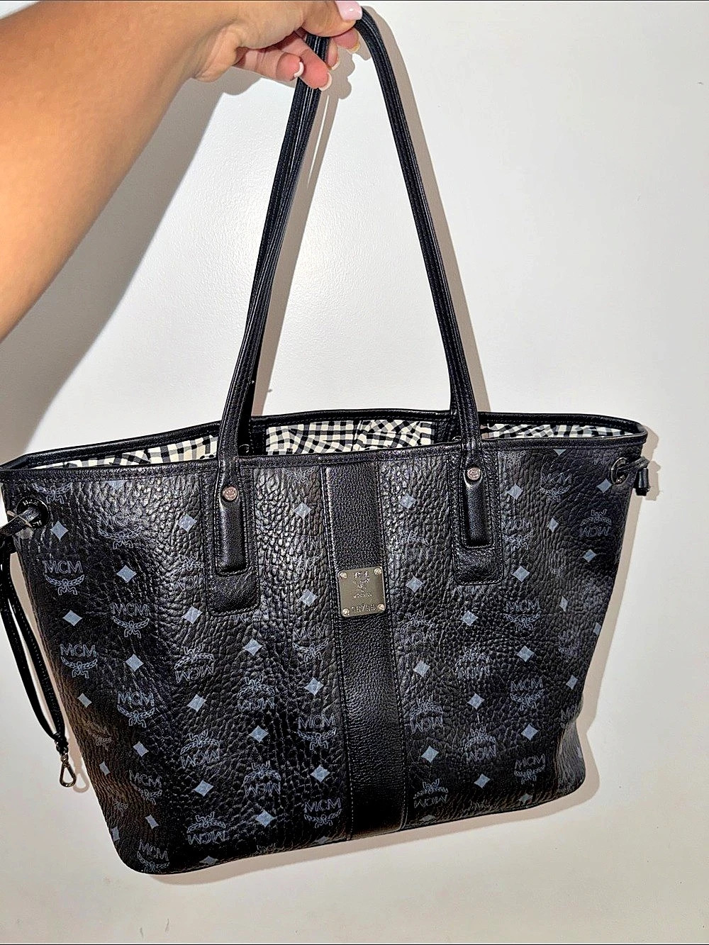 MCM Reversible Liz Shopper in Visetos Black Tote Bag